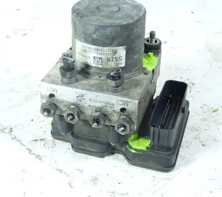 Opel Insignia A ABS Pump 84315516