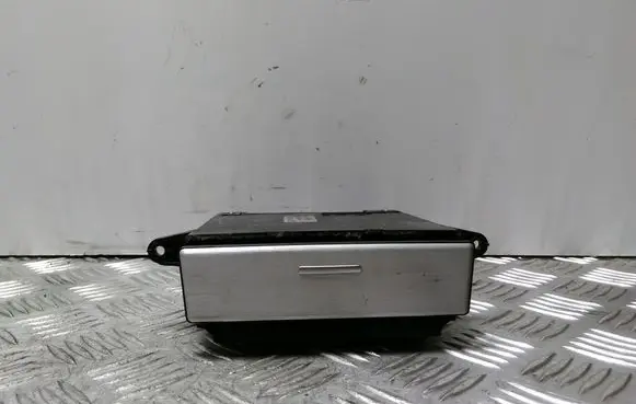 BMW 5 E60 E61 Car ashtray 697637603 51456976376 22167210