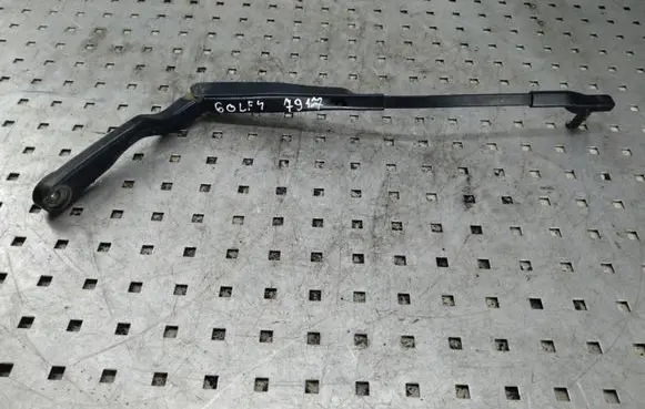 Volkswagen Golf IV Windshield/front glass wiper blade 