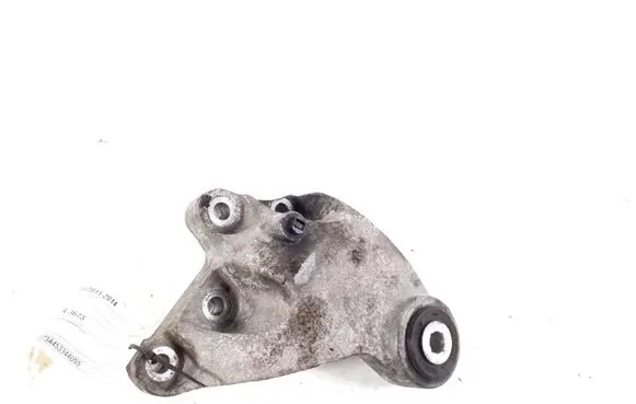 Mercedes-Benz B W246 W242 Engine mounting bracket A2462401109