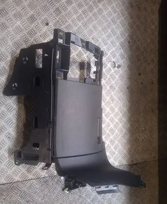 Peugeot 3008 I Glove box 9685168577 63190211