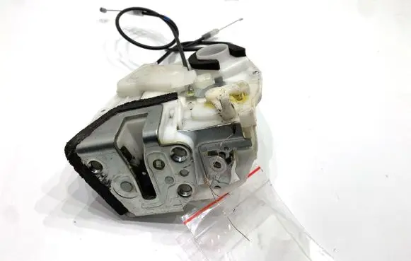 Fiat Sedici Rear door lock 8230279J12