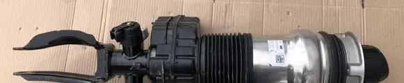Porsche Cayenne (9Y0 9Y3) Front shock absorber/damper 9Y4616039E