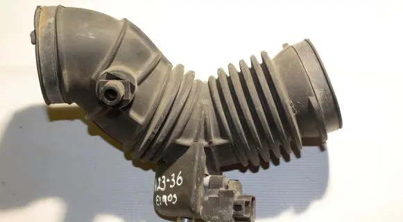 Volvo S80 Engine coolant pipe/hose 9434476