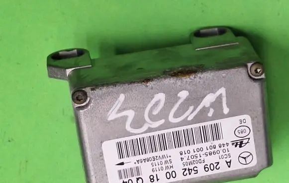Mercedes-Benz C W203 ESP acceleration yaw rate sensor A2095420018 448801001018 10098515074