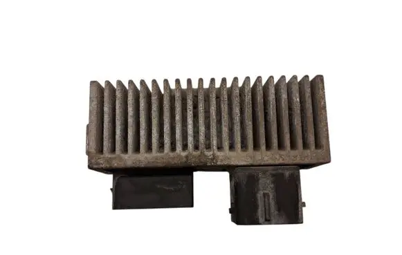 Mercedes-Benz Citan W415 Glow plug pre-heat relay 8200558438A