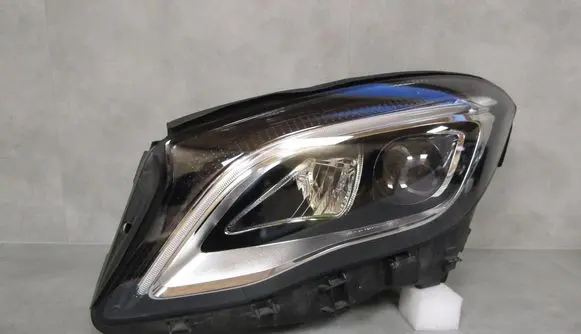 Mercedes-Benz GLA W156 Headlight/headlamp A1569067500 LE15A6360 ZGS0005