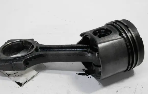 Renault Laguna II Piston 