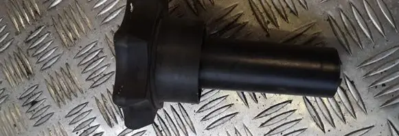 Audi A3 S3 8L Spare wheel bolt 8l0803899b