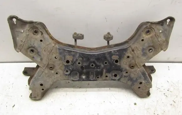 Hyundai i10 Front axle beam 