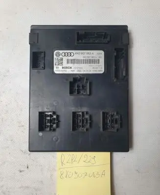 Audi A4 S4 B8 8K Comfort/convenience module 8K0907063A