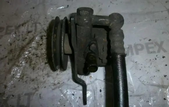 Nissan Primera Power steering pump 4911074N00