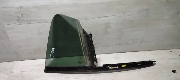 Peugeot 508 II Rear door window glass 9813153780