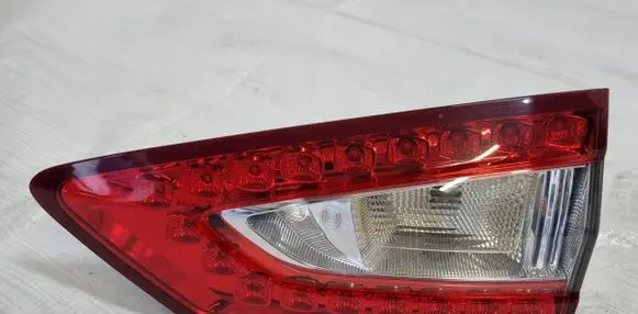 Ford Mondeo MK V Rear/tail lights DS73-13A602-CG