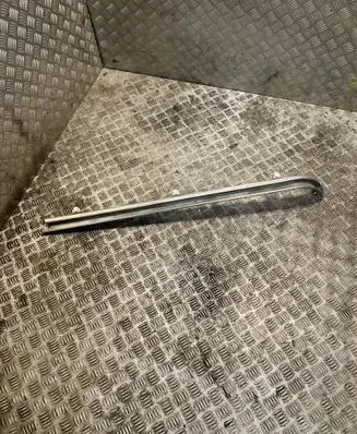 Mercedes-Benz Vito Viano W447 Sliding door upper roller guide/hinge A4477662200 4477662200