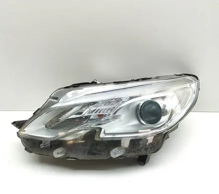 Peugeot 2008 I Headlight/headlamp 9815405680