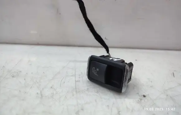 Mercedes-Benz GL X166 Seat control switch A1668201310