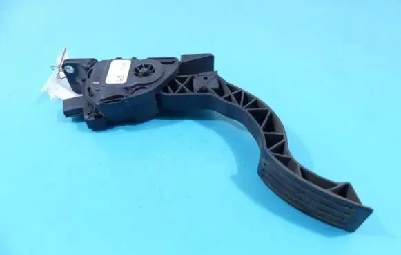 Volvo V40 Accelerator throttle pedal 31280595 IMPRK1320460