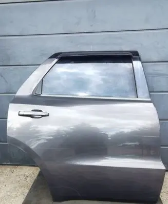 Dodge Durango Rear door 
