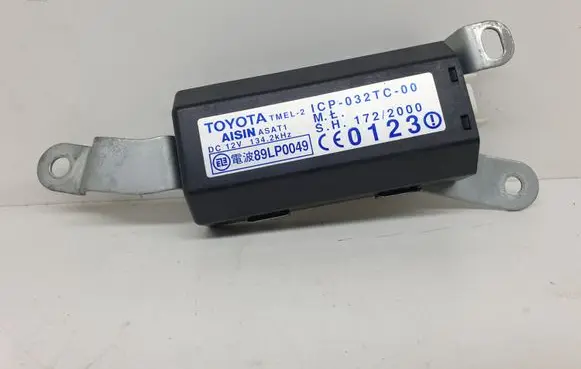 Lexus LS 430 Door central lock control unit/module ICP032TC00