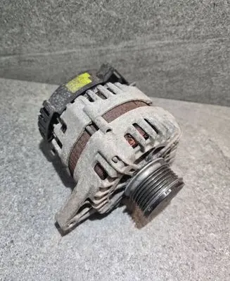 KIA Optima Generator/alternator 373002A800