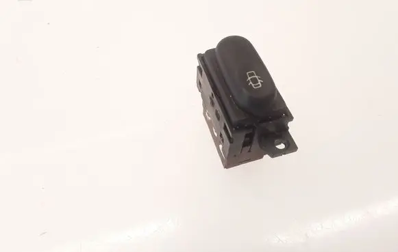 Renault Kangoo I Central locking switch button 7700845435