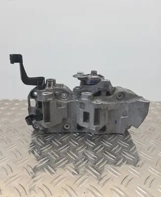 BMW 3 F30 F35 F31 Generator/alternator bracket 8506863