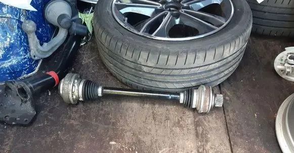 Audi A8 S8 D5 Rear driveshaft 4N0501204A