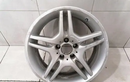 Mercedes-Benz E W211 R18 alloy rim A2114012602