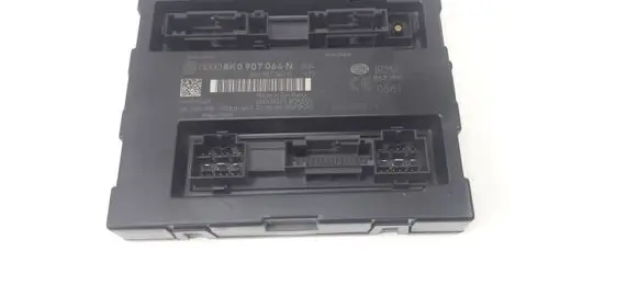 Audi A4 S4 B8 8K Comfort/convenience module 8K0907064N 5DK00991870HLHW41