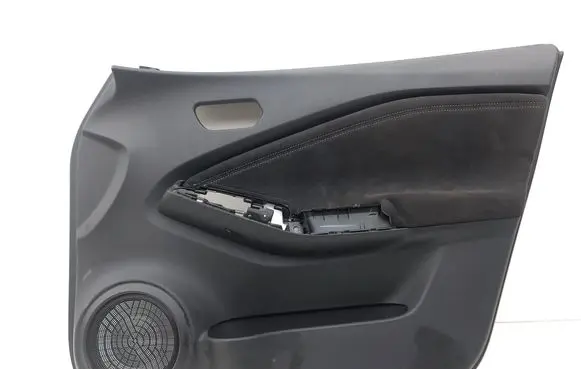 Nissan Juke II F16 Front door card panel trim