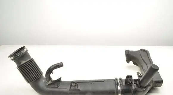 Volvo V40 Air intake hose/pipe 31338661