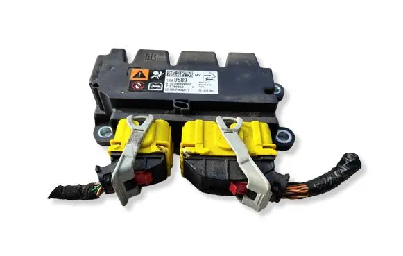Opel Adam Airbag control unit/module 13589689