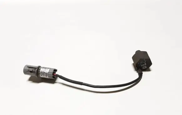 Suzuki Jimny Sensor E1T25271 78G0