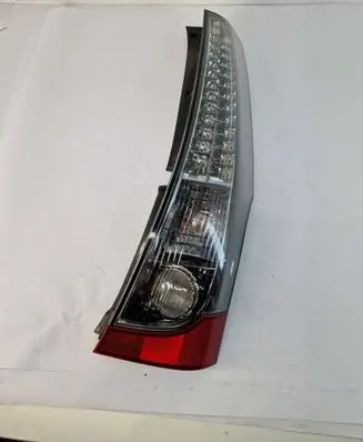 Mitsubishi Grandis Rear/tail lights 22087642