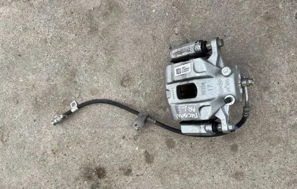 Hyundai Tucson IV NX4 Front brake caliper 58110R2100
