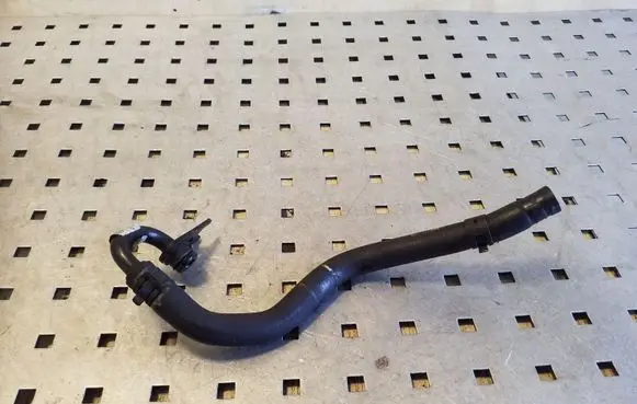 Audi A8 S8 D4 4H Engine coolant pipe/hose 059121054C