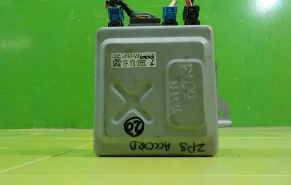 Honda Accord Steering rack control module 39980TL4E0 ZP3