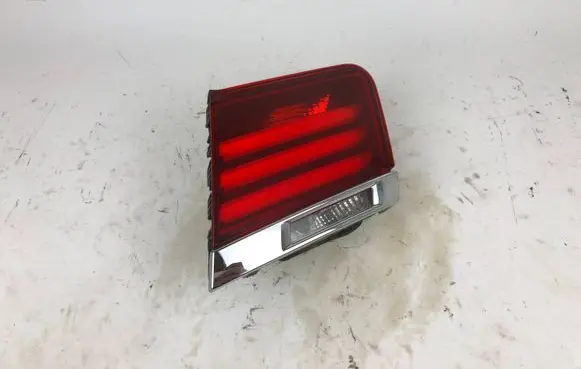BMW 7 F01 F02 F03 F04 Tailgate rear/tail lights 7300272 27000206