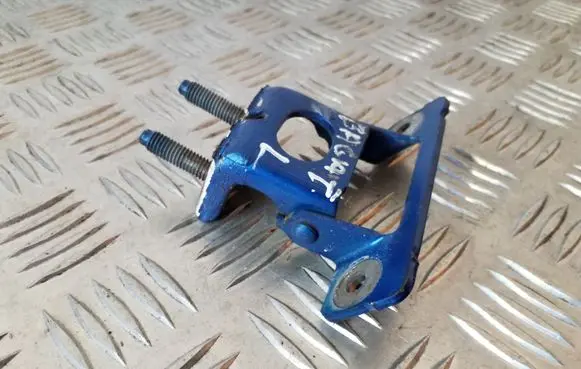 Honda Jazz Tailgate/trunk/boot hinge