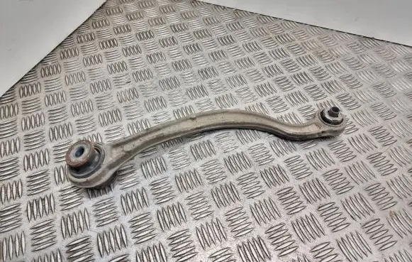 Peugeot 407 Rear control arm 443894