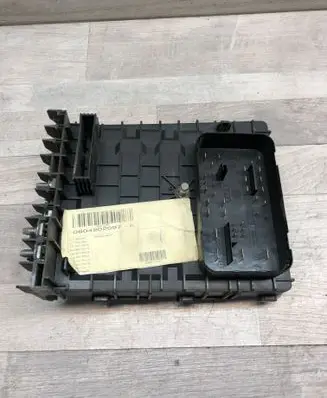 Volkswagen Touran I Fuse module 1K0937800P 0604202097