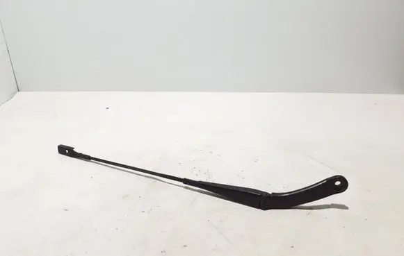 Front wiper blade arm