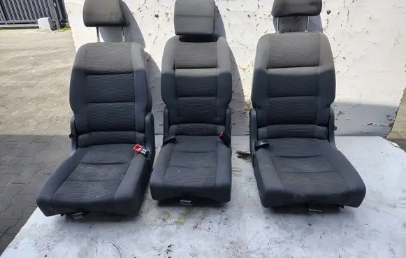 Volkswagen Touran I Seat set 