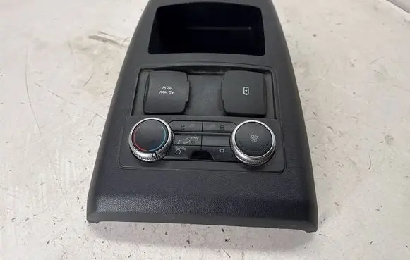 Ford Explorer VI Climate control unit LB5BS04584 LB5T19980FD LB5BS04584C