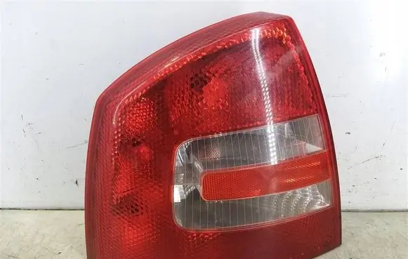 Skoda Octavia Mk2 (1Z) Rear/tail lights 1Z5945095A