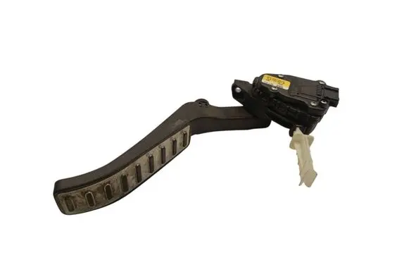 Audi Q7 4L Accelerator throttle pedal 7L0723507B 6PV00802624