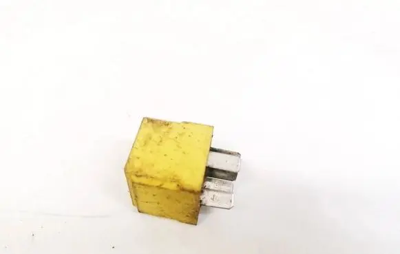 Mercedes-Benz E W210 Other relay A0025421419