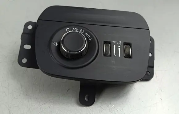 Jeep Grand Cherokee WL Light switch P68410472AB7637