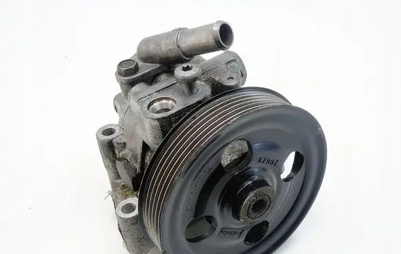 Ford Mondeo MK IV Power steering pump 6G91-3A733-CA